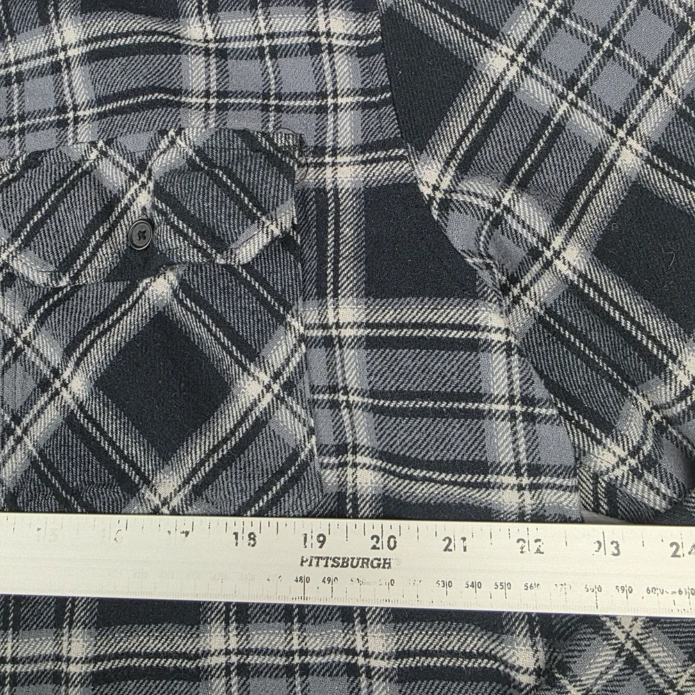 Howitzer Flannel Shirt Mens XL Black‎ Gray Plaid We The People Military Thick